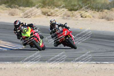 media/Nov-16-2025-Race Pace (Sun) [[8c5fa54630]]/Non Verified Riders (1st 20 Minutes)/2-Turn 10 (1010am)/